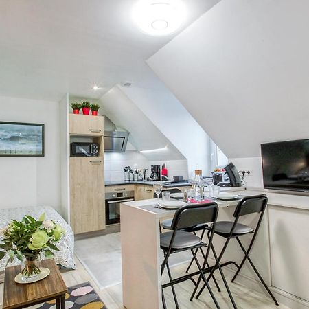Ty Brennig Lägenhet Dinard Exteriör bild